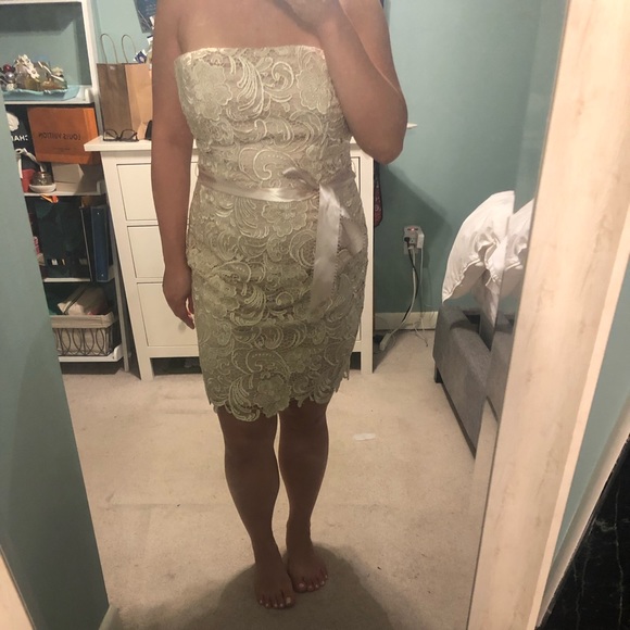 Adrianna Papell Dresses & Skirts - Lace dress Adrianna Papell Dresses & Skirts - Lace dress